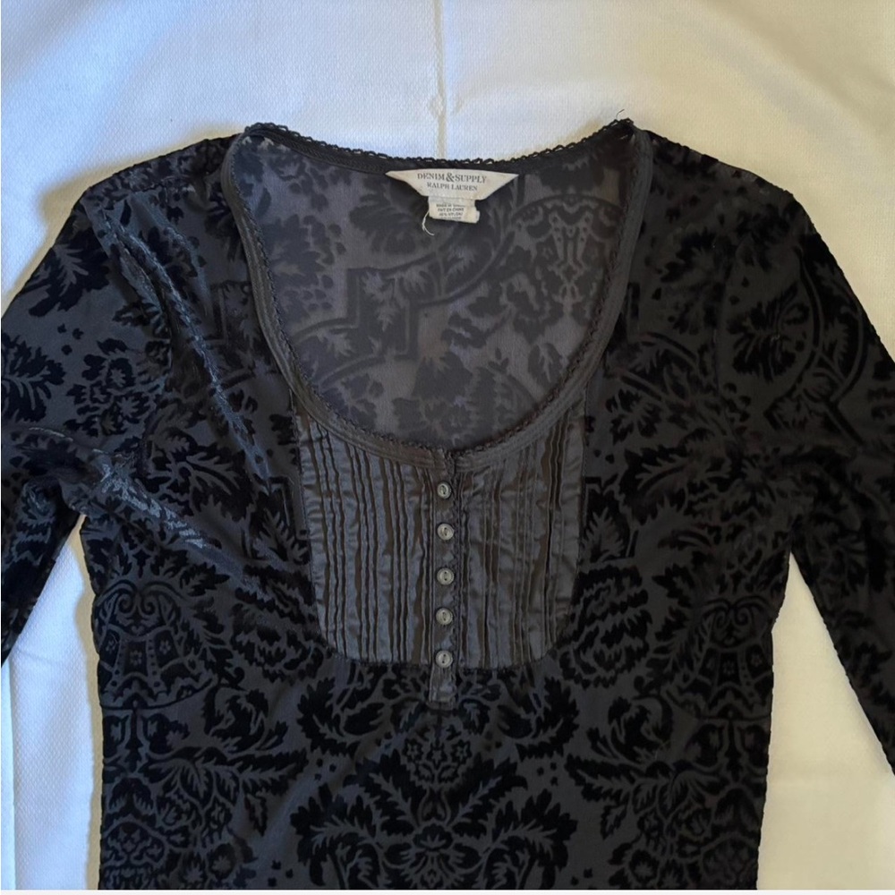 Ralph lauren polo long sleeve top fits S/M